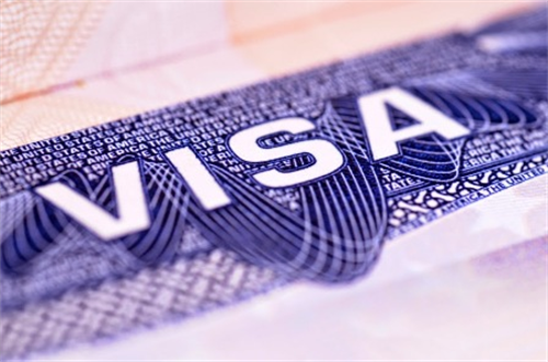 Gia hạn thêm 1 năm miễn thị thực cho công dân 5 nước Tây Âu